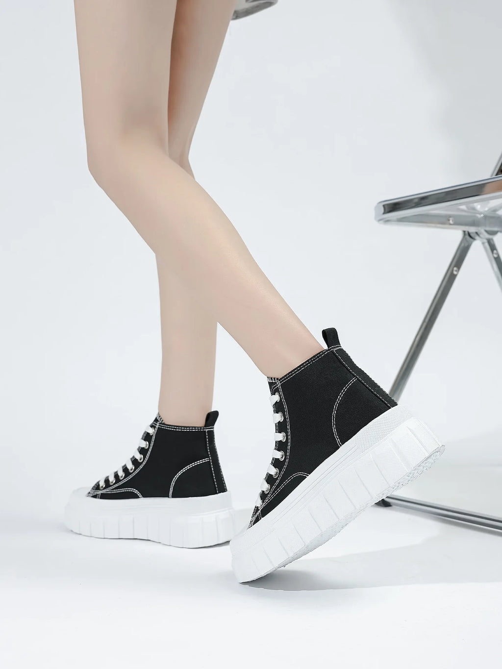 Casual Chunky Sole High Top Sneakers