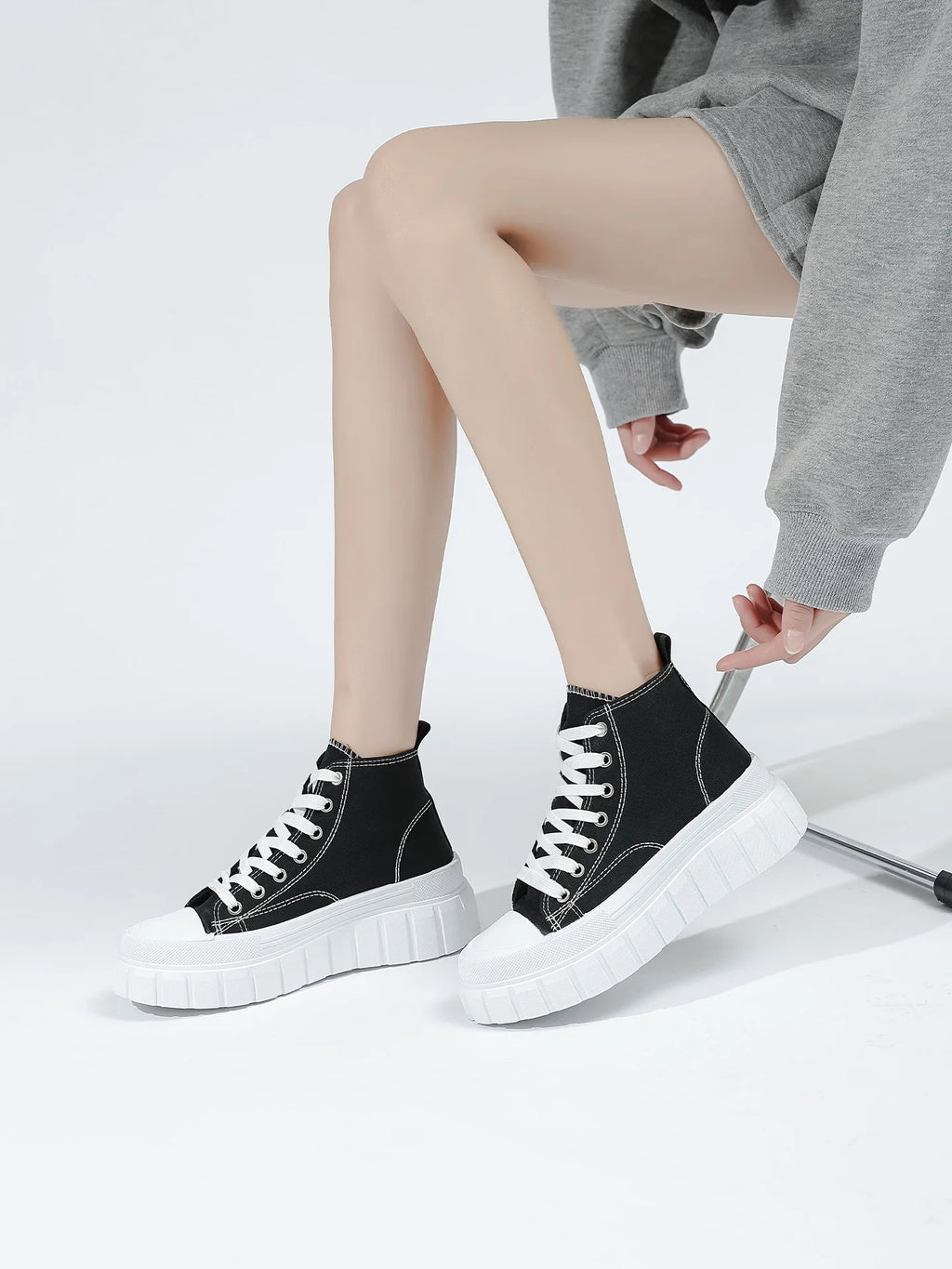 Casual Chunky Sole High Top Sneakers